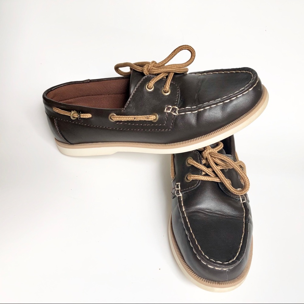 Men’s Casual Boat Shoes in Brown - Picture 10 of 14